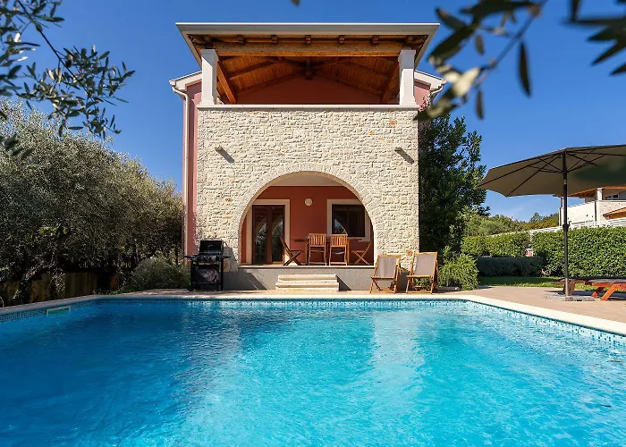 Idyllische Mit Panorama Meerblick, Privatpool, Babybett, Aussendusche, Umgeben Von Oleander Und Oliven Semesterbostad Poreč